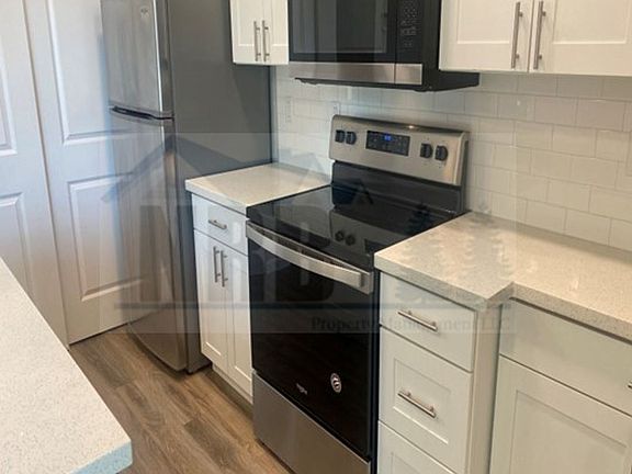 3rd image of 3622 McKinley Ave #A