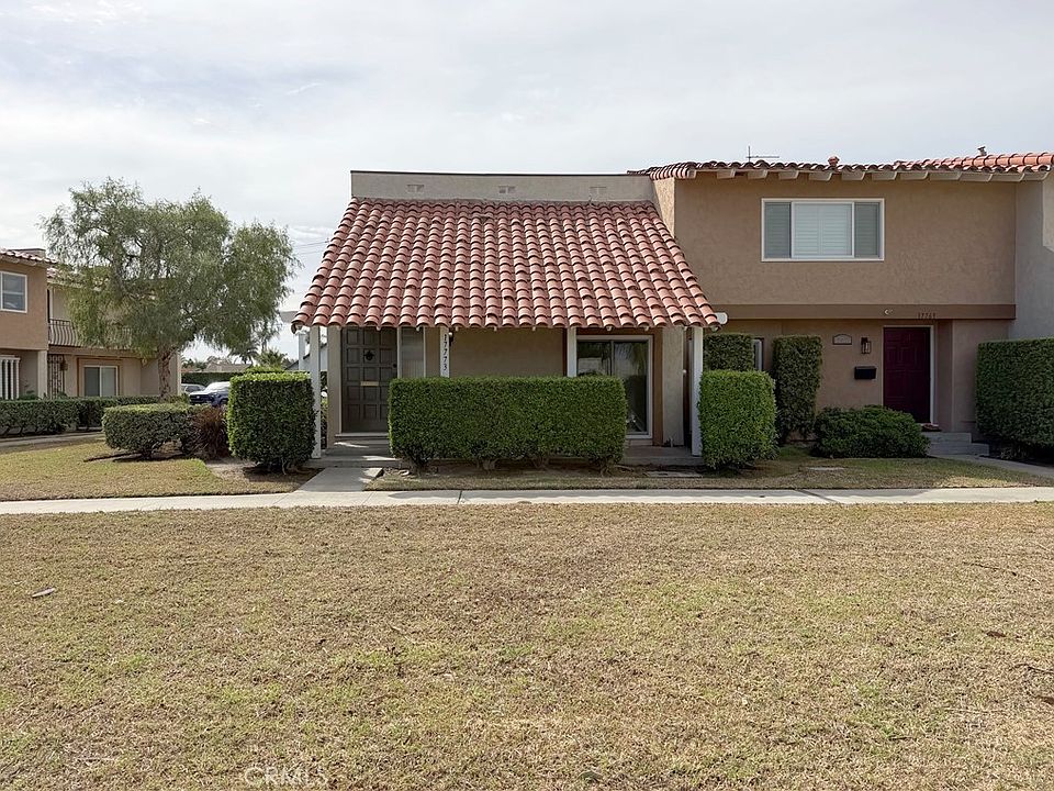 1st image of 17773 La Rosa Ln