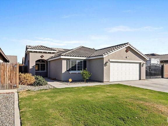 3rd image of 9012 Almond Creek Dr