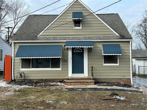 5660 Dunham Rd, Maple Heights, OH 44137