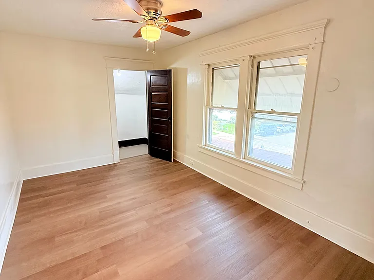 563 Cedar Ave — Photo 18