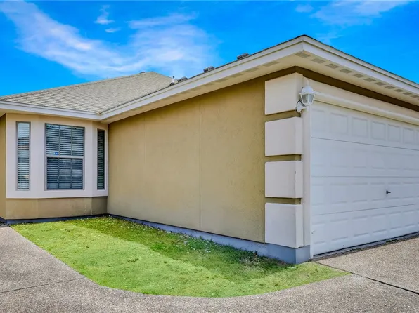 6622 Rhine Dr #A, Corpus Christi, TX 78412