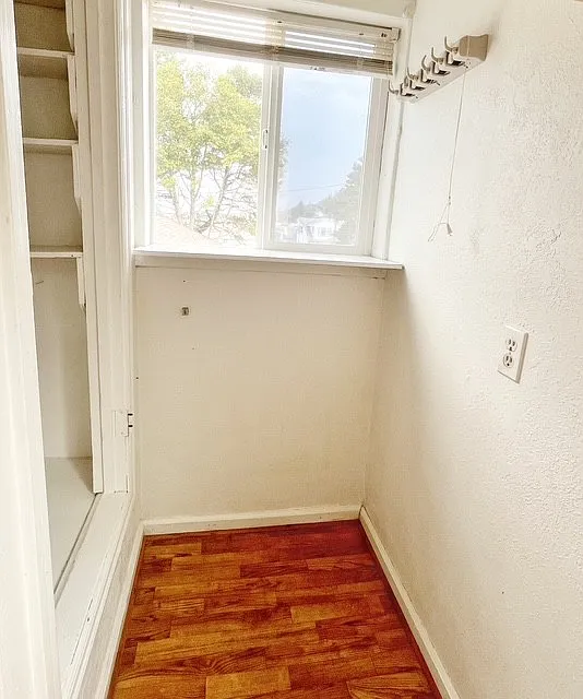 Attractive updated Apartments in Depoe Bay! — Photo 3