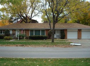 305 Stratford Rd, Des Plaines, IL 60016