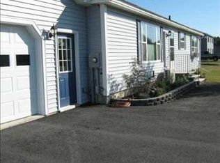 90 Robin Ct, Skowhegan, ME 04976