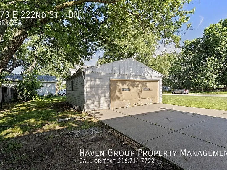 473 E 222nd St #DN — Photo 22