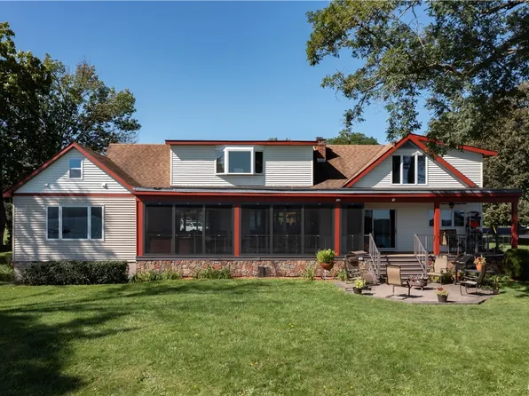 1952 W Lake Rd, Skaneateles, NY 13152