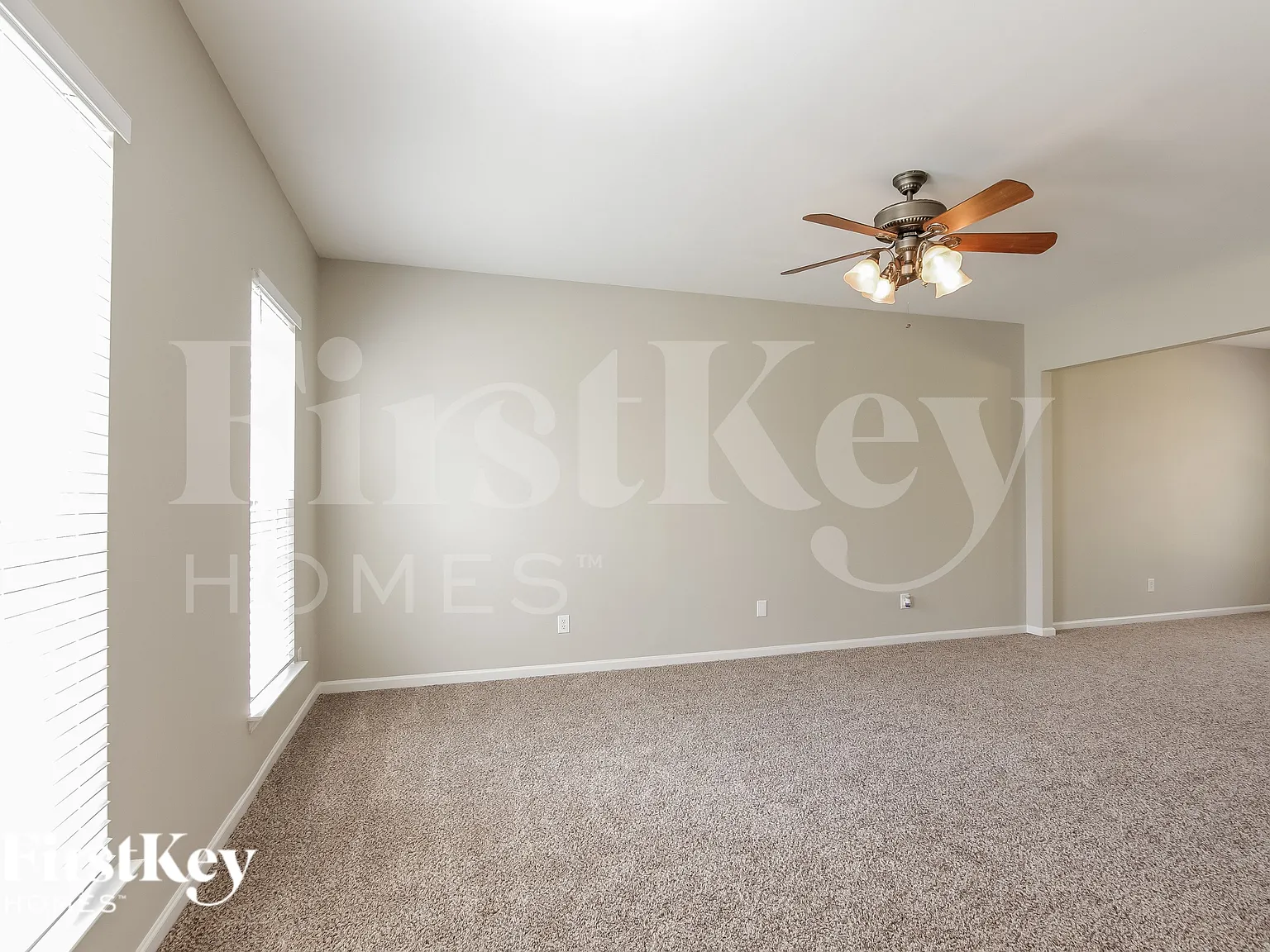 4 bed, 3.5 bath, 2007 sqft, $2,410 — Photo 3