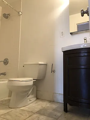 Rented by Longbrook Real Estate Capital LLC | media 12