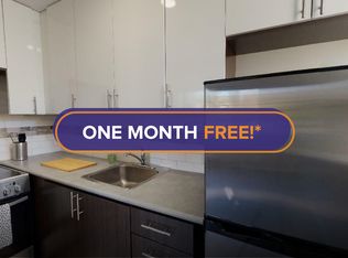1276 Dorchester, Ottawa, ON K1Z 8E6