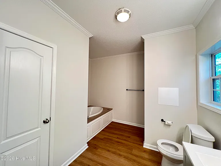 568 Bald Eagle Dr — Photo 14
