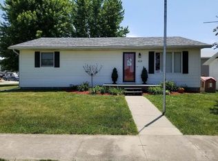 404 Hale St, Eddyville, IA 52553