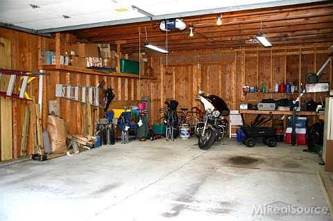 3rd image of 914 Marengo Ave