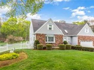 142 Hunnewell St, Needham, MA 02494