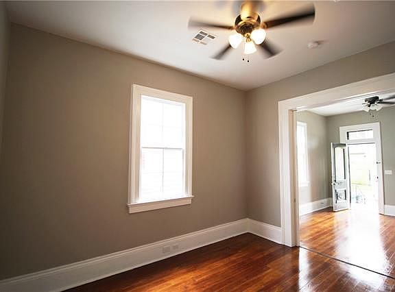 3rd image of 1906 Dublin St
