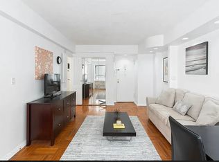 210 E 47th St APT 10B, New York, NY 10017
