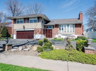 771 Mulberry Pl, Valley Stream, NY 11581
