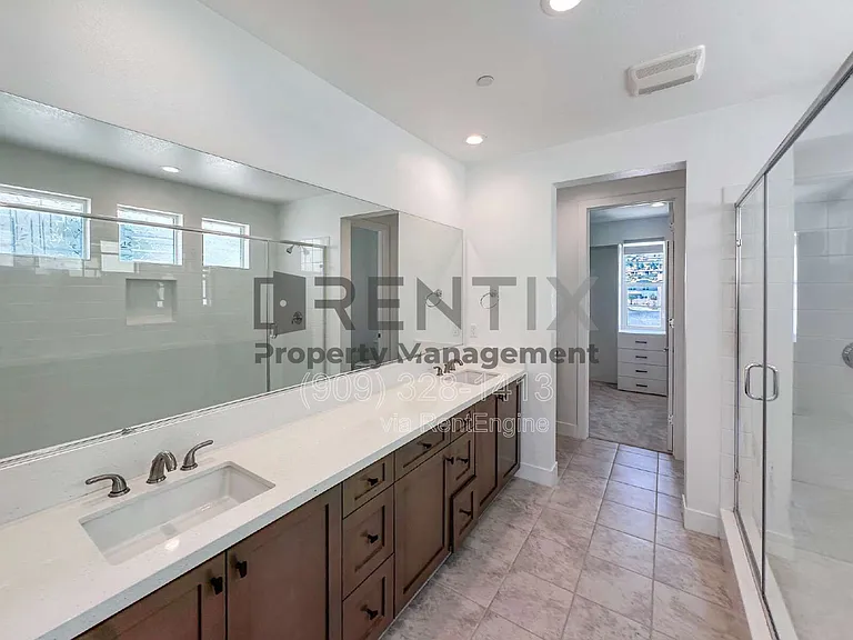 19206 Blackthorn Dr — Photo 40