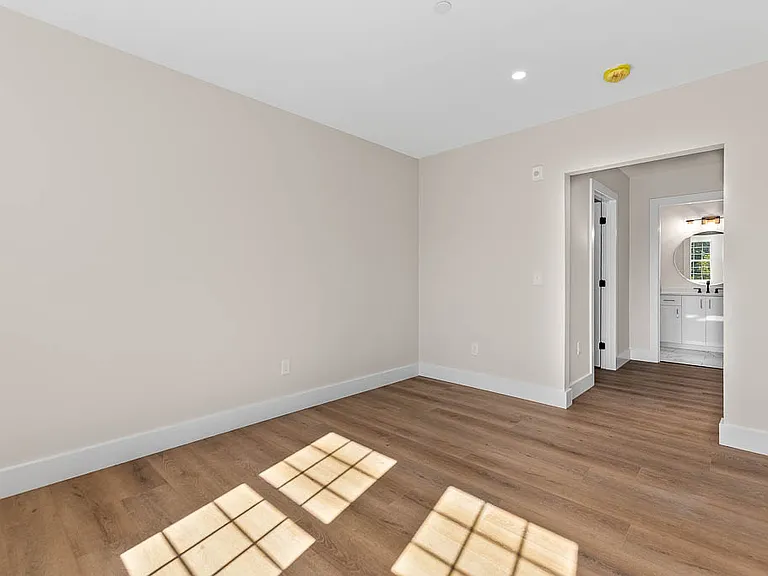 The Block at 22 Everett St — Photo 61