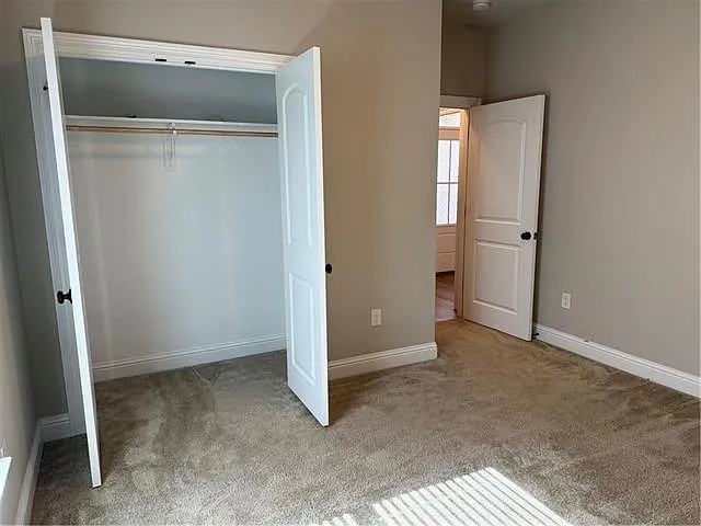 557 Claiborne Trails Dr — Photo 15