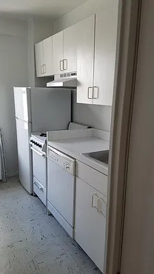 Rented by City & Suburban | media 7