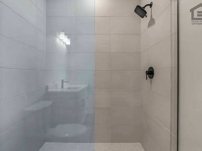 2548 SW Yew Ave #A — Photo 14