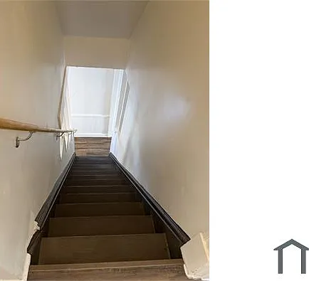 209 21st St — Photo 14