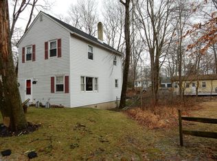 109 Jefferson Trl, Hopatcong, NJ 07843