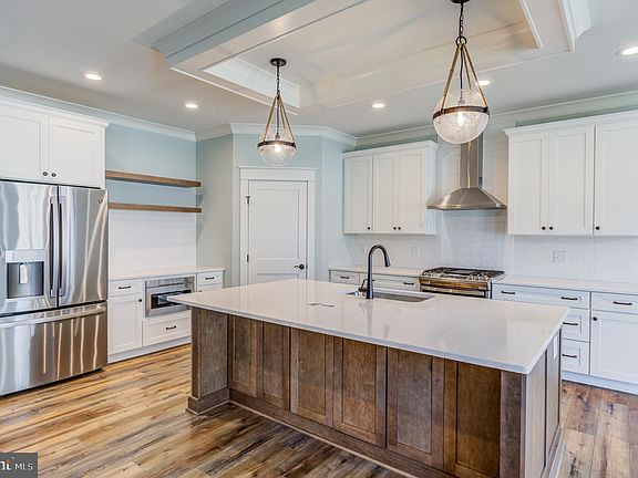 3rd image of 34715 Port Ct