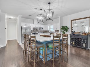 303 Holly St, Saint Simons Island, GA 31522