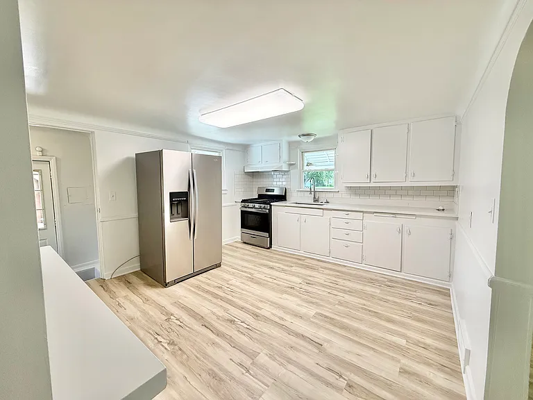 2020 W Hurd Rd — Photo 7