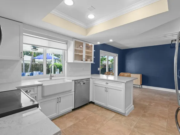 11886 Hemlock Street, Palm Beach Gardens, FL 33410