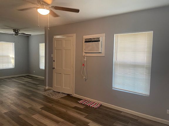 4th image of 318 Rayburn Dr