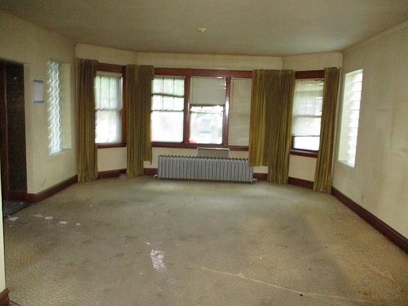 2nd image of 7904 W Birchdale Ave
