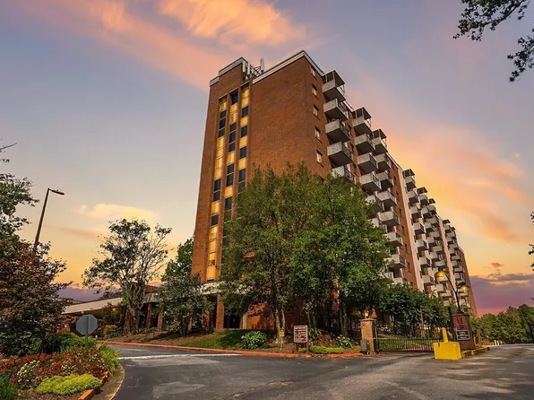 300 Johnson Ferry Rd NE Unit B309, Atlanta, GA 30328