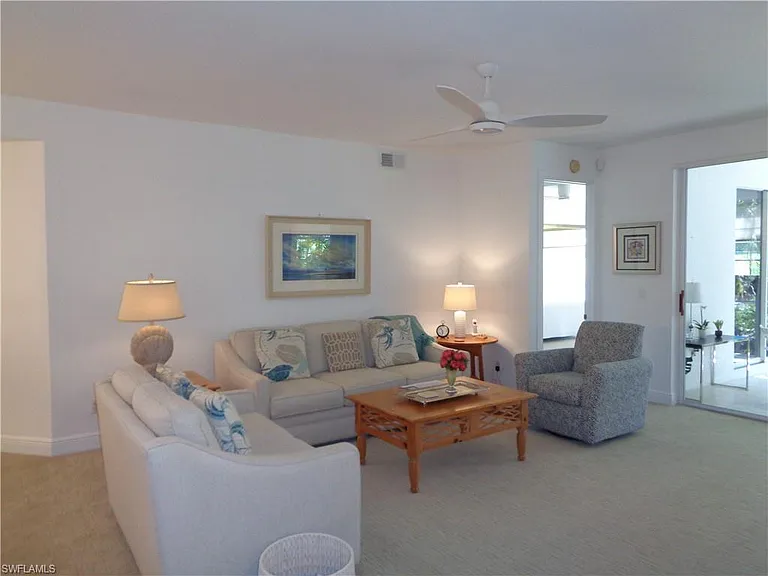 515 Laguna Royale Blvd #102 — Photo 6