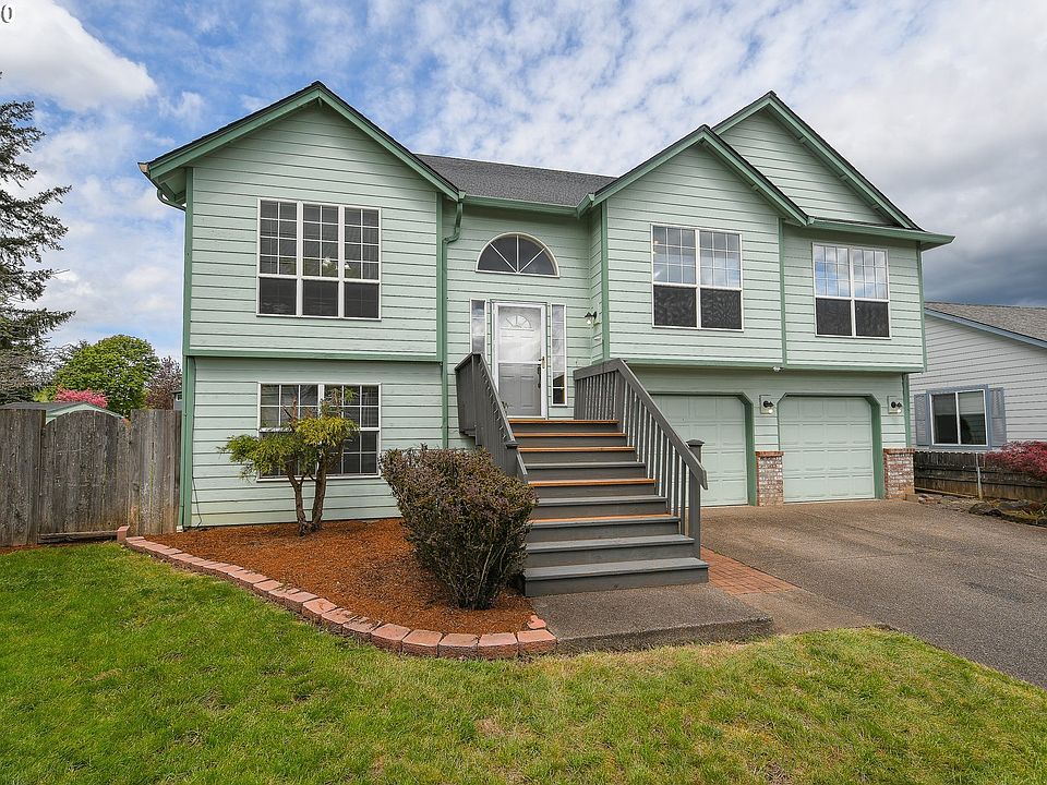 1st image of 8008 NE 101st Cir