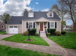 844 Magnolia Rd, Hellertown, PA 18055