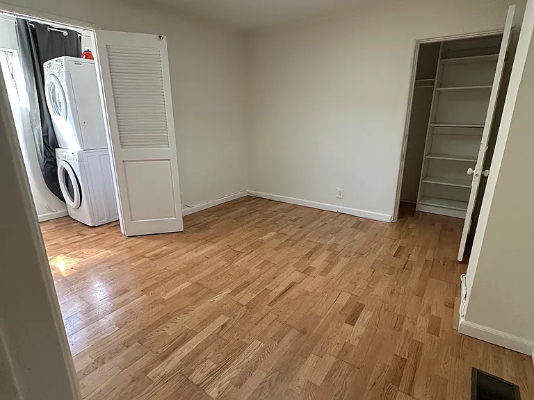 1223 Berkeley St #HOUSE — Photo 9