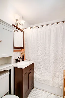 Sold by Compass | media 5