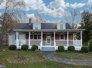71 Zieber Rd, Spring City, PA 19475