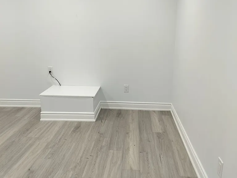 852 McNair Cir #LOWER — Photo 11
