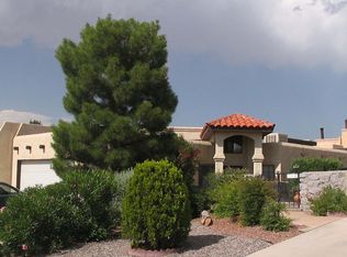 2070 Pinecone Way, Las Cruces, NM 88012