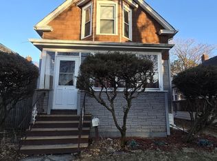 1221 Emerald Ave, Chicago Heights, IL 60411