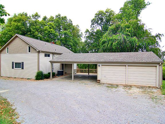 5th image of 353 Wellington Dr