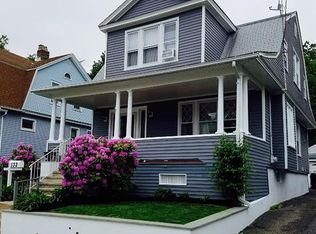 132 Herkimer St, Bridgeport, CT 06604