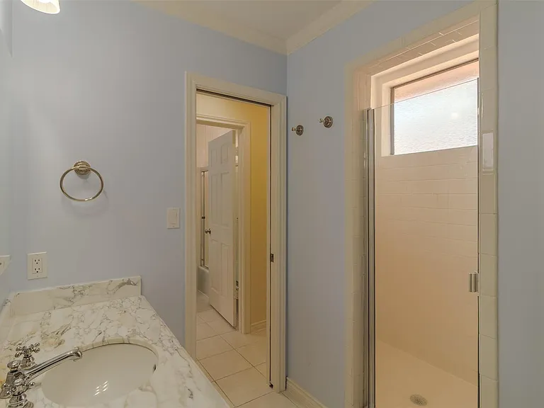 4520 Glenwick Ln — Photo 24
