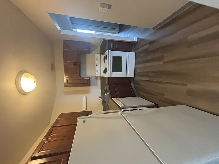 Hummingbird Pointe & The Gardens — Photo 34