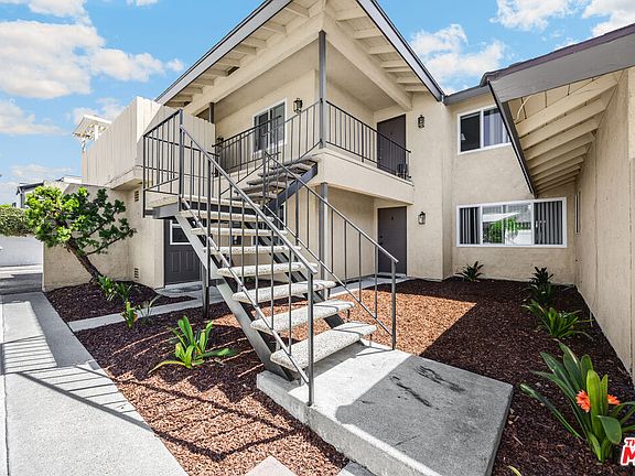 4th image of 17082 Evergreen Cir