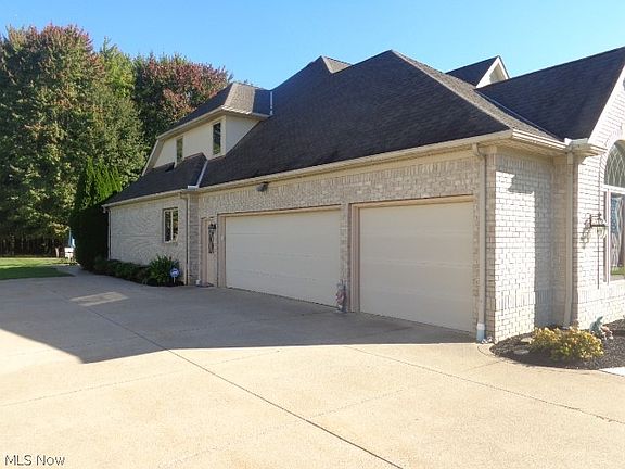 4th image of 3062 Osage Way